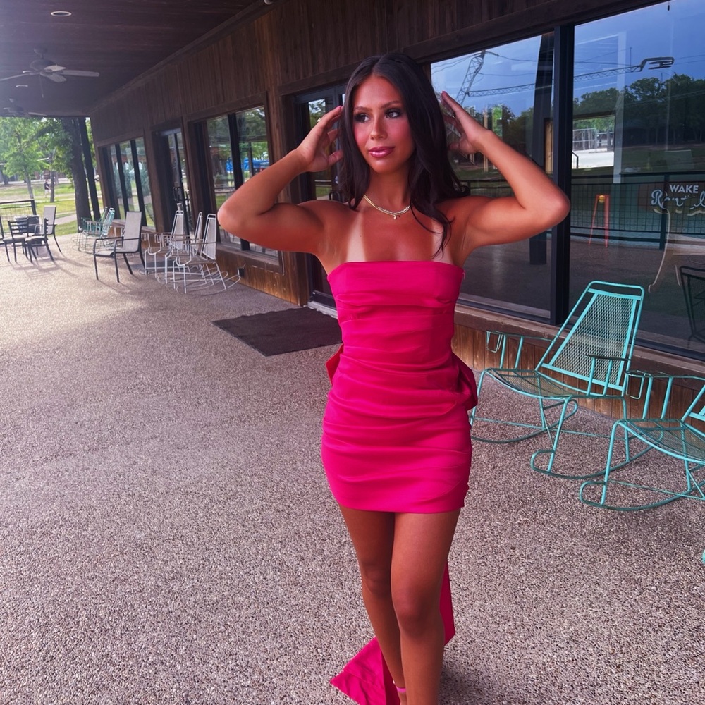 Elegant Pink Strapless Dress